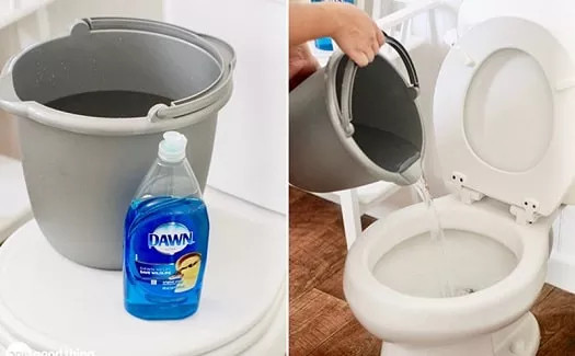 demonstration how to unclog toilet without a plunger