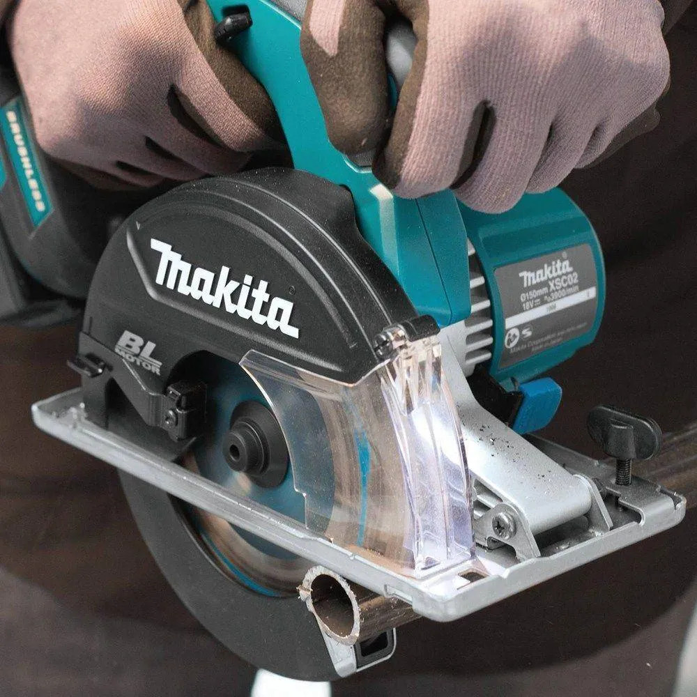 Makita xsc02 2025