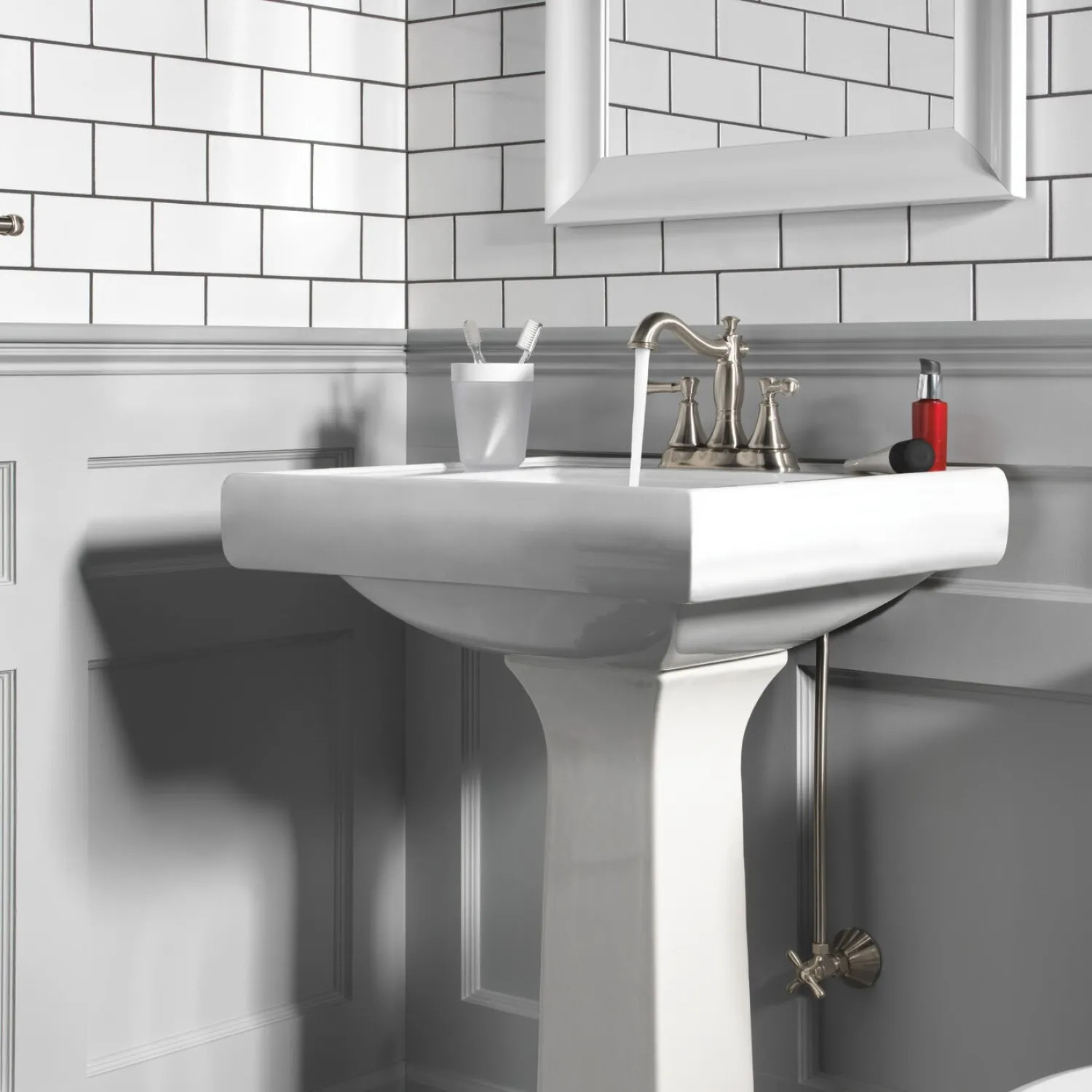 Delta 2597LF-SSMPU Delta Cassidy Centerset Lavatory Faucet, Hook Spout, 4