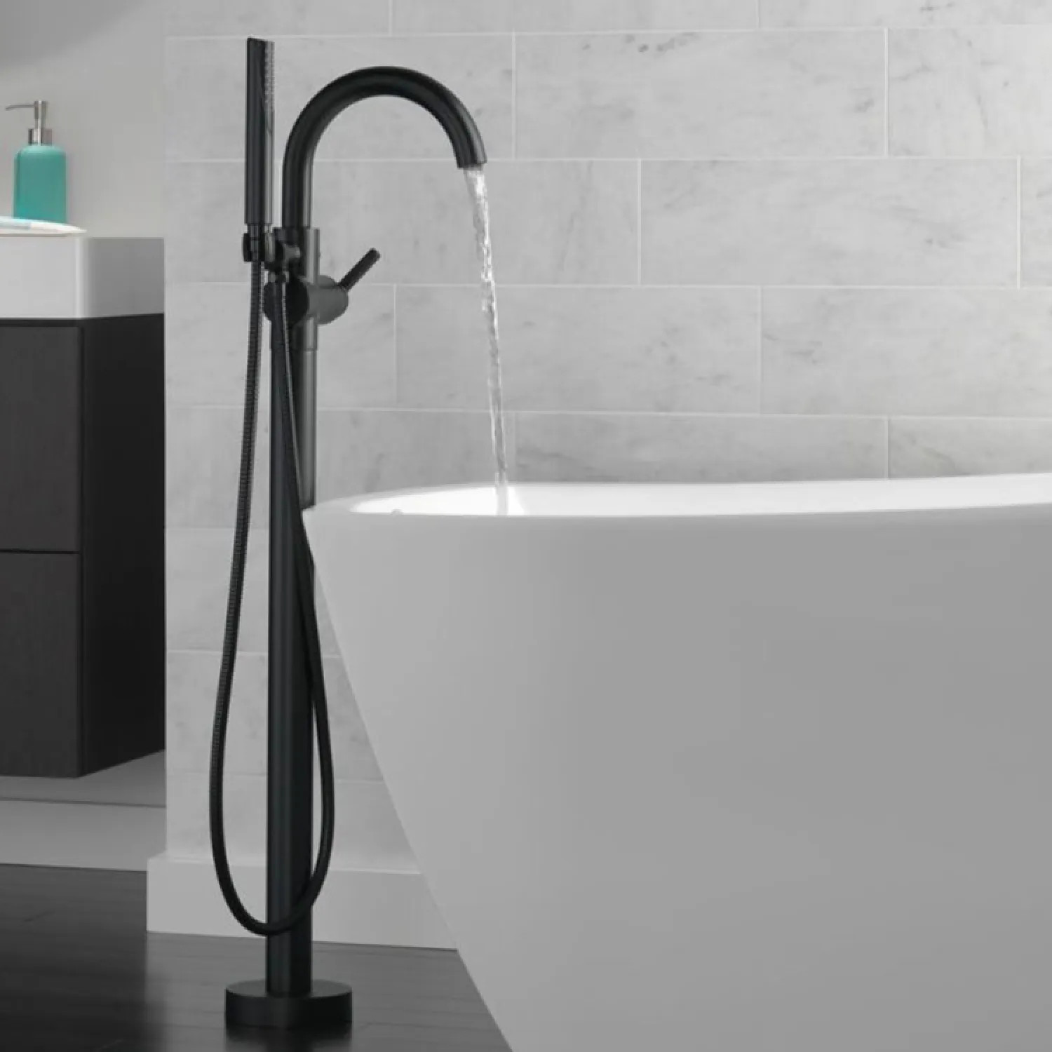 Delta T4759-BLFL Delta Trinsic Single-Handle Freestanding Tub Filler Trim with 1.75 GPM Single-Setting Hand Shower, Touch-Clean, Lever Handles, Matte Black - T4759-BLFL