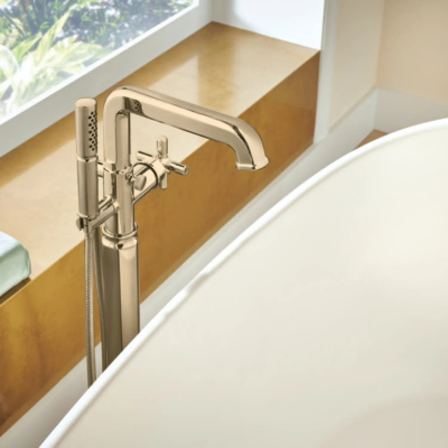 Brizo RP100329GL Brizo Invari Single-Function Hand Shower with Certified Dual Check Valves, WaterSense, 1.75 GPM, Brilliance Luxe Gold - RP100329GL