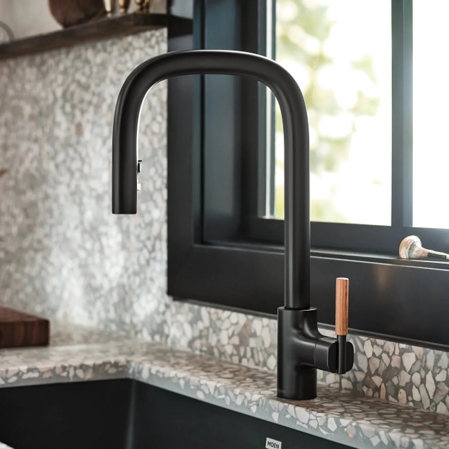 Moen One-Handle Pulldown Kitchen Faucet Matte Black, image size:1500x1500