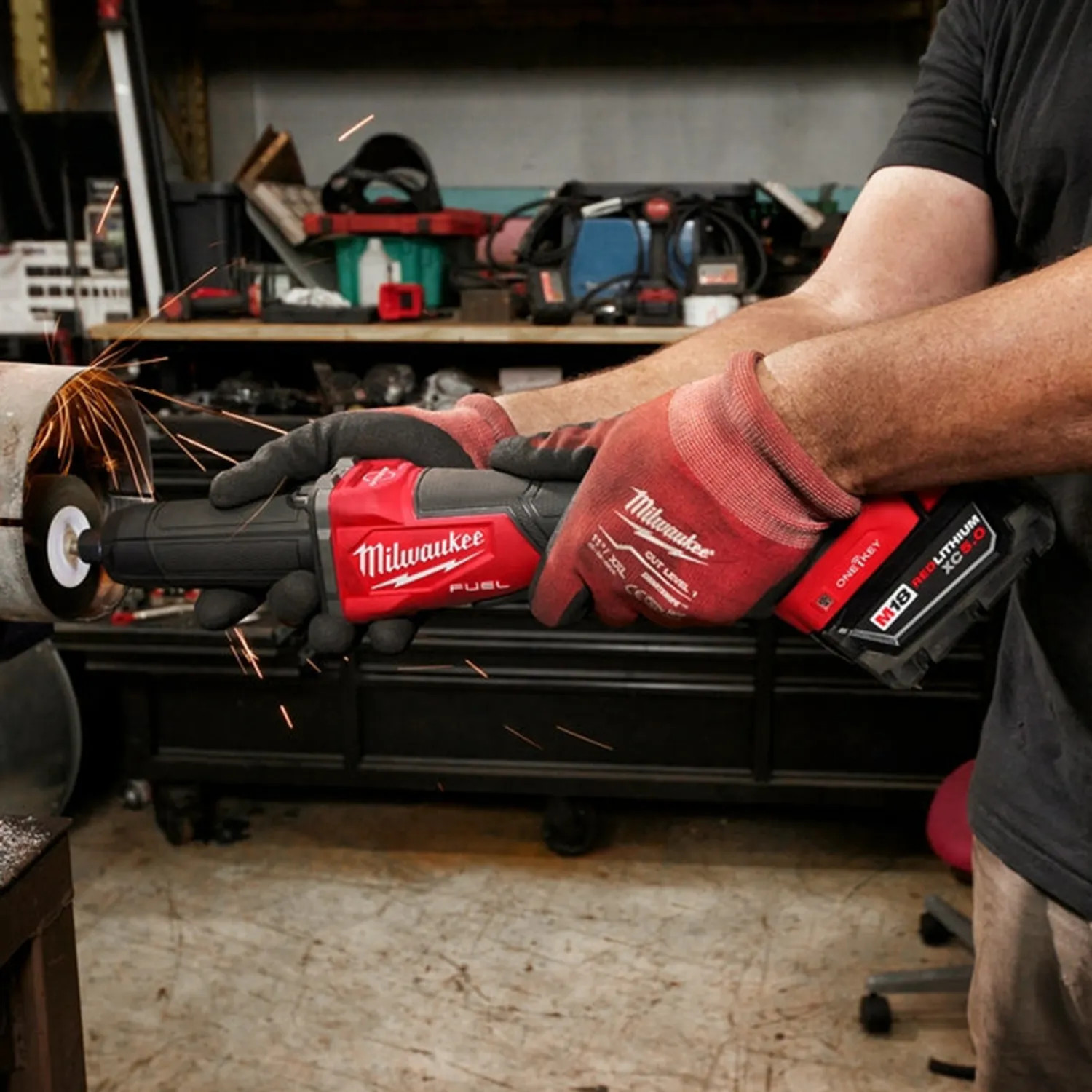 Milwaukee 2984-20 Milwaukee M18 FUEL Variable Speed, Braking Die Grinder, Paddle Switch with ONE-KEY - 2984-20