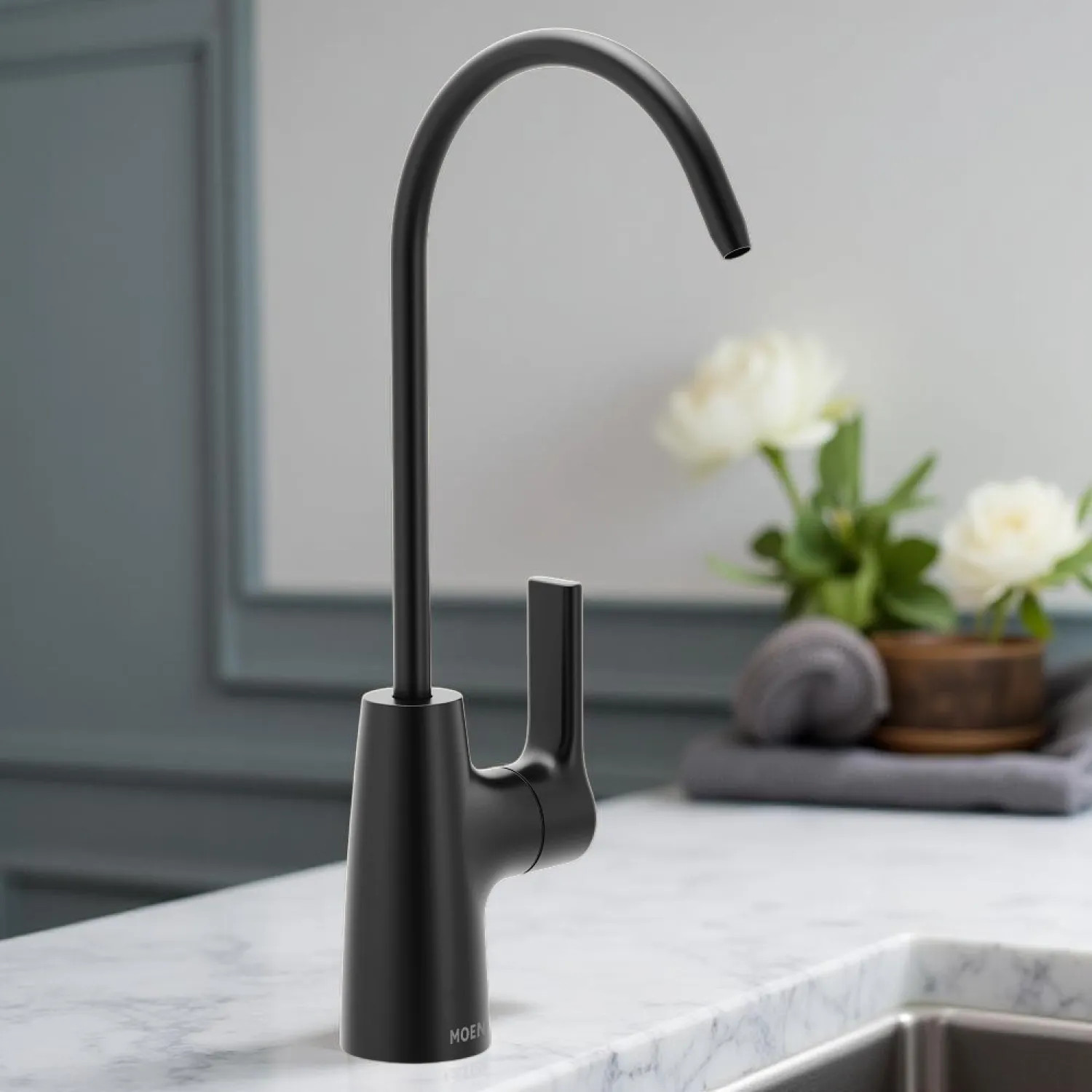 Moen F7620BL Moen SIP Transitional Single-Handle High Arc Beverage Faucet, Metal, Lever Handle, 1.5 GPM, Matte Black - F7620BL