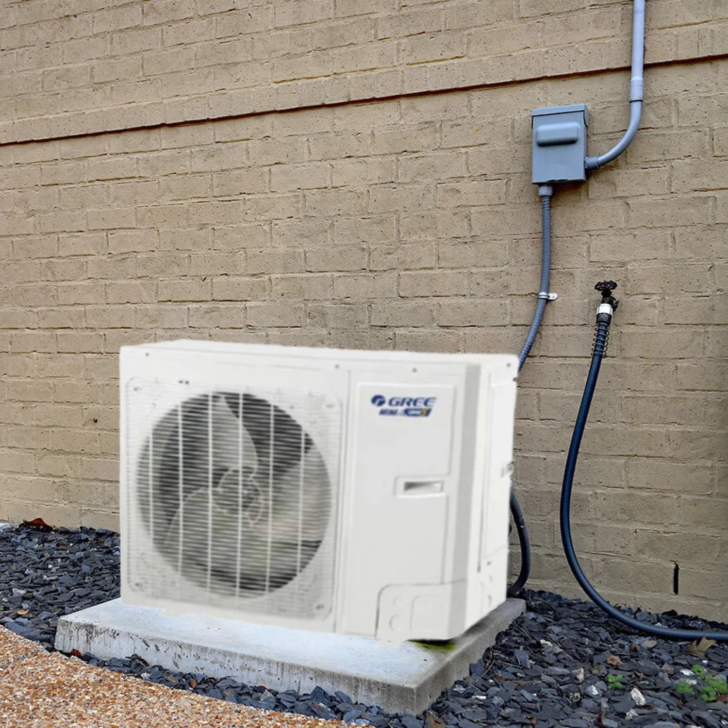   GREE MultiPRO 208~230V Multi-Zone Mini Heat Pump Outdoor Unit, 24,000 BTU - GMV-24WL/C-T(U)