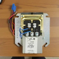 Click here to see Honeywell R8239B1076 Resideo 50 VA Fan Center with DPDT Switch Action - R8239B1076