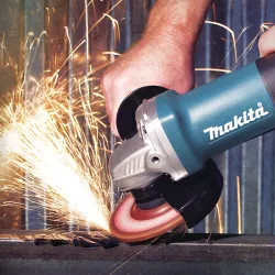 Click here to see Makita 9557PB Makita 4-1/2