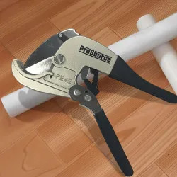 Click here to see Mintcraft PE-42-S3L ProSource Ratcheting PVC Pipe Cutter for 1-5/8
