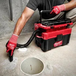 Click here to see Milwaukee 0970-20 Milwaukee M18 FUEL PACKOUT 2.5 Gallon Cordless Wet/Dry Vacuum, Cordless - 0970-20