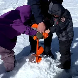 Click here to see Redback E808C-KIT2A Redback Flex Series 40V Ice Auger Kit With Auger Head Blade 2Ah Battery & 5A Charger - E808C-KIT2A