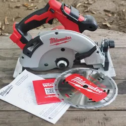Click here to see Milwaukee 2631-20 Milwaukee 7-1/4