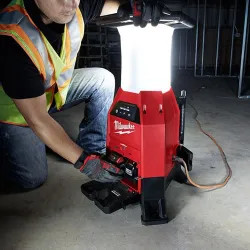 Click here to see Milwaukee 2150-20 Milwaukee M18 18-Volt Lithium-Ion Cordless RADIUS Site Light and Charger (Tool-Only) with 9,000 Lumens, ONE-KEY Compatible - 2150-20
