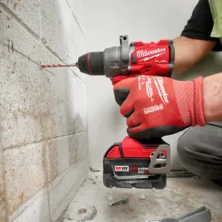 Click here to see Milwaukee 2904-20 Milwaukee M18 FUEL Brushless Cordless Hammer Drill/Driver with 1/2