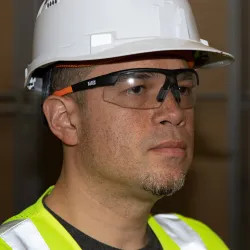 Click here to see Klein 60171 Klein 2-Pack Standard Safety Glasses, Clear Lens, Anti-fog, Scratch-Resistant - 60171