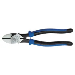Click here to see Klein J2000-59 KLEIN J2000-59 9