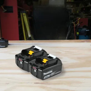 Makita BL1830-2 Makita 2-Pack 18V LXT 3.0Ah Lithium-Ion Battery with LED Charge Level Indicator - BL1830B-2
