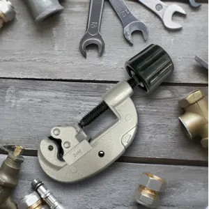 Pro Source TC-100A3L ProSource Screw-Feed Tube Cutter for 1/8