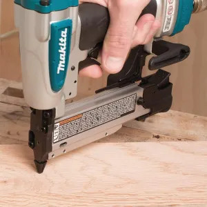 Makita AF353 Makita 23-Gauge 1-3/8