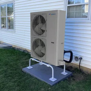   GREE Flexx Heat Pump for Outdoor Unit Only with 54,000 BTU and 17 SEER - FLEXX60HP230V1AO