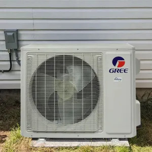   GREE VIREO GEN3 Heat Pump with 9,000  BTU, 26 SEER, 115V, Outdoor Unit Only - 3VIR09HP115V1BO 