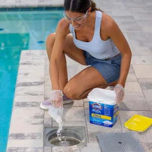  24206CLX Clorox Pool & Spa All-In-One XTRABLUE 6 lb Chlorinating Granules, Sanitizer and Shock, Bucket - 24206CLX