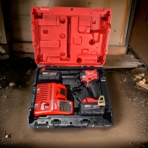 Milwaukee 2953-22 Milwaukee M18 FUEL 18V Lithium-Ion Brushless Cordless Impact Driver Kit with 1/4