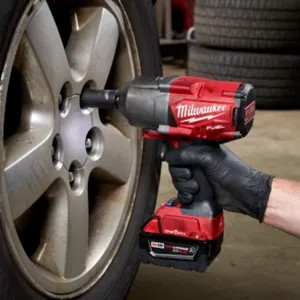 Milwaukee 2863-22R Milwaukee M18 FUEL with ONE-KEY High Torque Impact Wrench 1/2