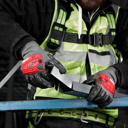 Milwaukee 48-22-8981 Milwaukee Medium Impact Cut Level 5 Nitrile Dipped Gloves - 48-22-8981