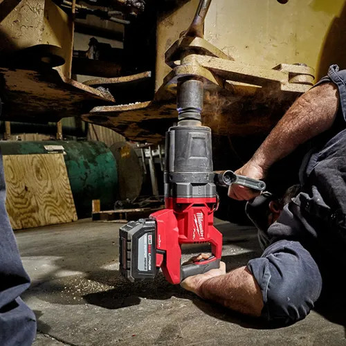 Milwaukee M18 FUEL 18V Lithium-Ion Brushless Cordless 1