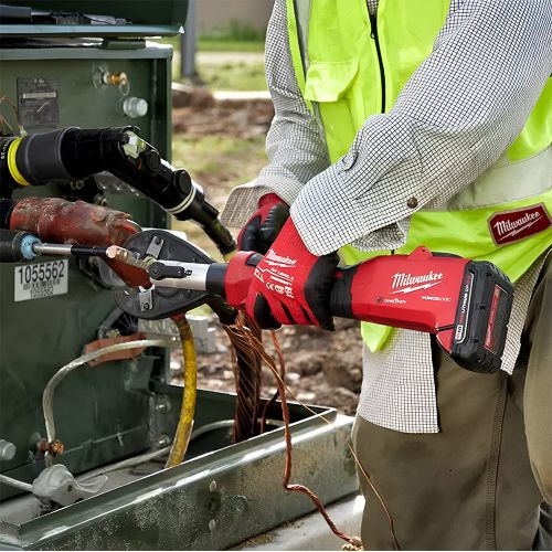 Milwaukee M18 Cordless FORCE LOGIC 6T Linear Utility Crimper Kit