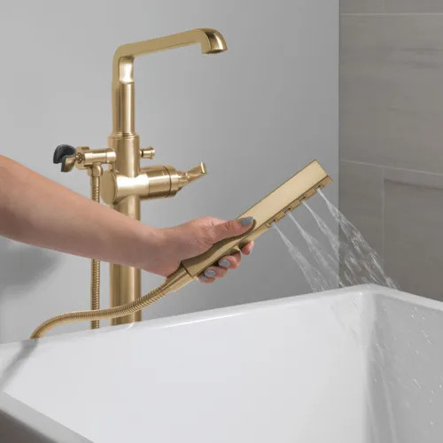 『シャバニューコニャック』　金 Delta Tetra Lever Handle Kit for Tetra Tub Filler Faucet, Lumicoat