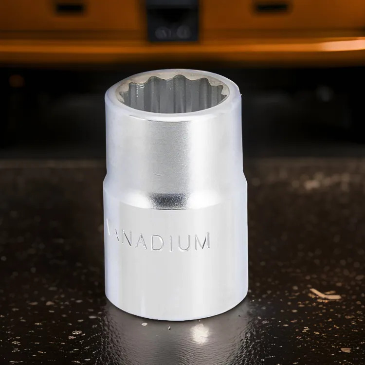 Vulcan 21mm 12-Point Socket, 3/4" Drive Size, Chrome Vanadium Steel, Silver - MT-SM6021