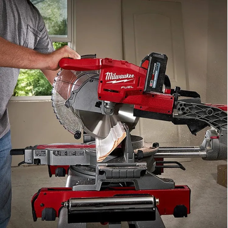 Milwaukee M18 FUEL 10" Dual Bevel Sliding Compound Miter Saw (Tool Only) - 2734-20