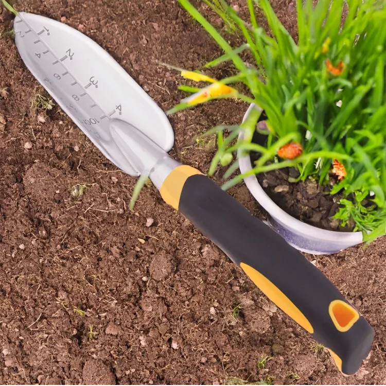 Landscapers Select 12" Deluxe Aluminum Transplanter with Soft-Grip TPR Handle - GT956B