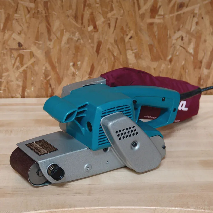 Makita 3" x 24" Belt Sander - 9924DB
