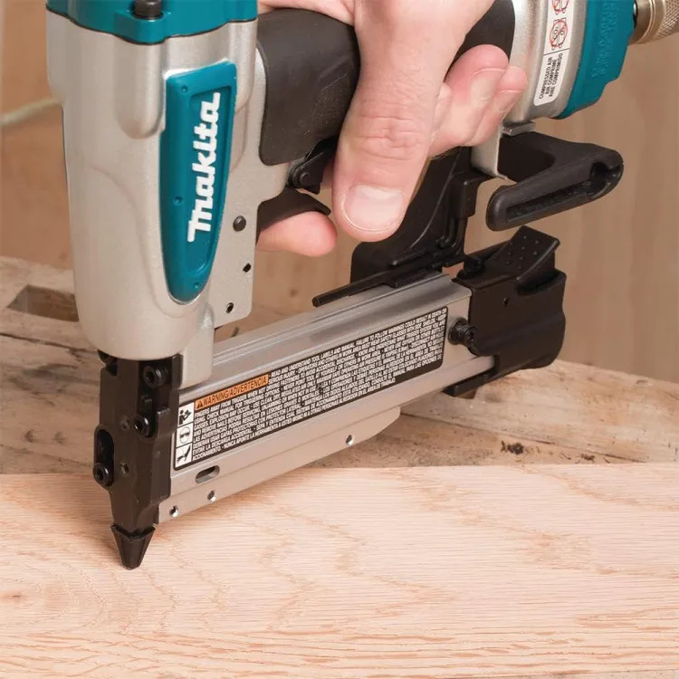 Makita 23-Gauge 1-3/8" Pin Nailer - AF353