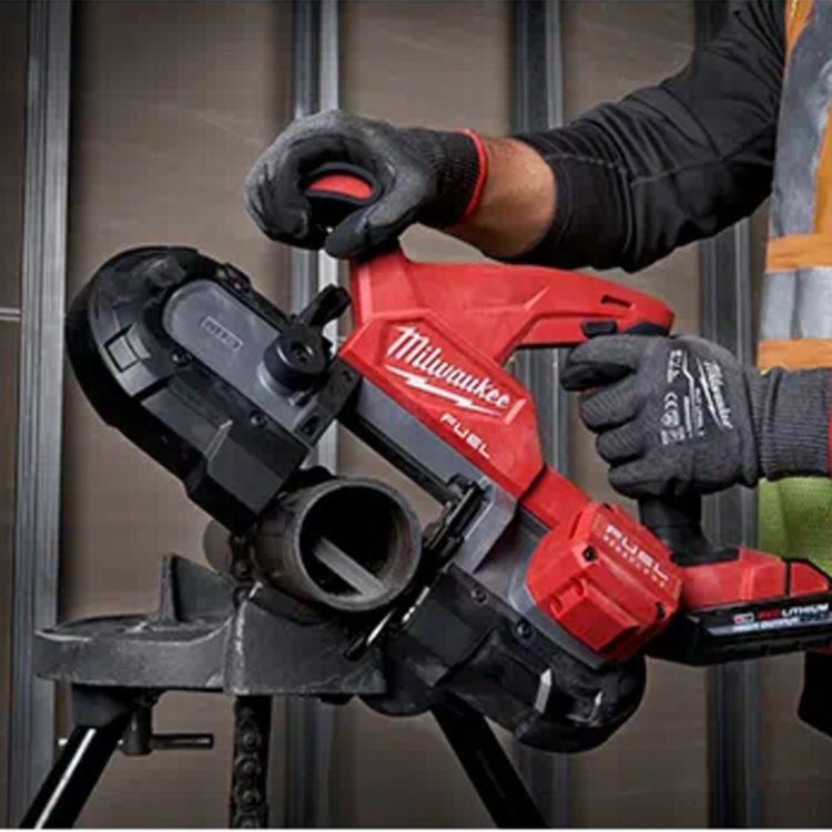 Milwaukee M18 FUEL Brushless Cordless Compact Bandsaw with 8/10 TPI Blade (Tool-Only) - 2829-20 