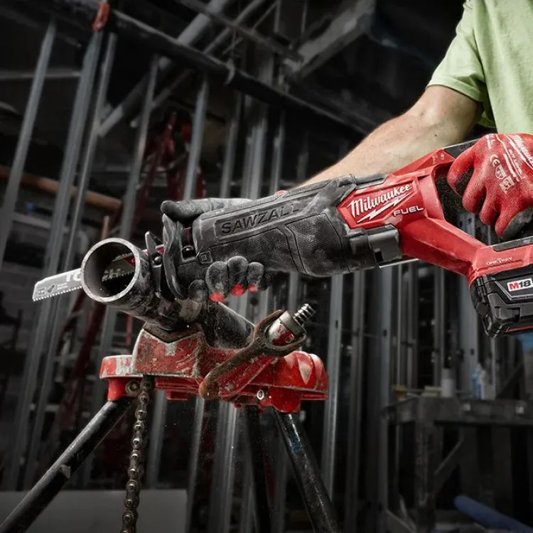 Milwaukee M18 FUEL Brushless Cordless SAWZALL Reciprocating Saw with ONE-KEY (Tool-Only) - 2822-20