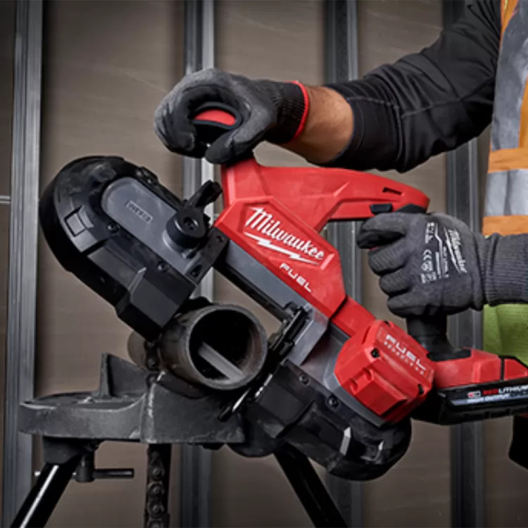 Milwaukee M18 FUEL Compact Dual-Trigger Band Saw,  540 SFPM with Variable Speed Trigger and LED Light (Tool Only) - 2829S-20