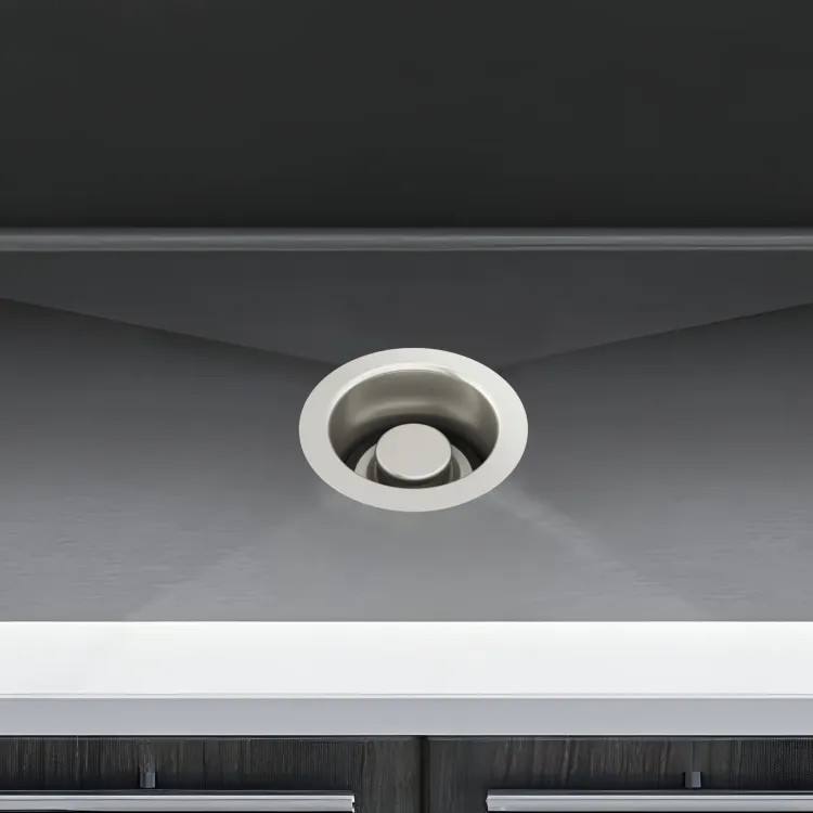 Brizo 4-1/2" Kitchen Sink Disposal Flange with Stopper, Brilliance Stainless - 69072-SS