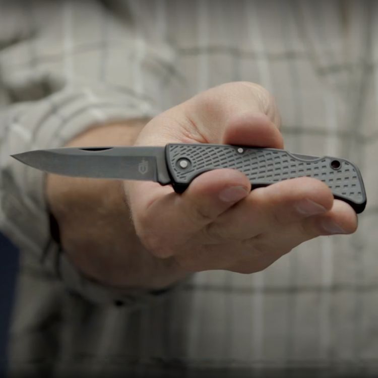 Gerber US1 Folding Pocket Knife with 420HC Drop-Point Blade, Nail Nick and Lock Back Design  - 31-003040N