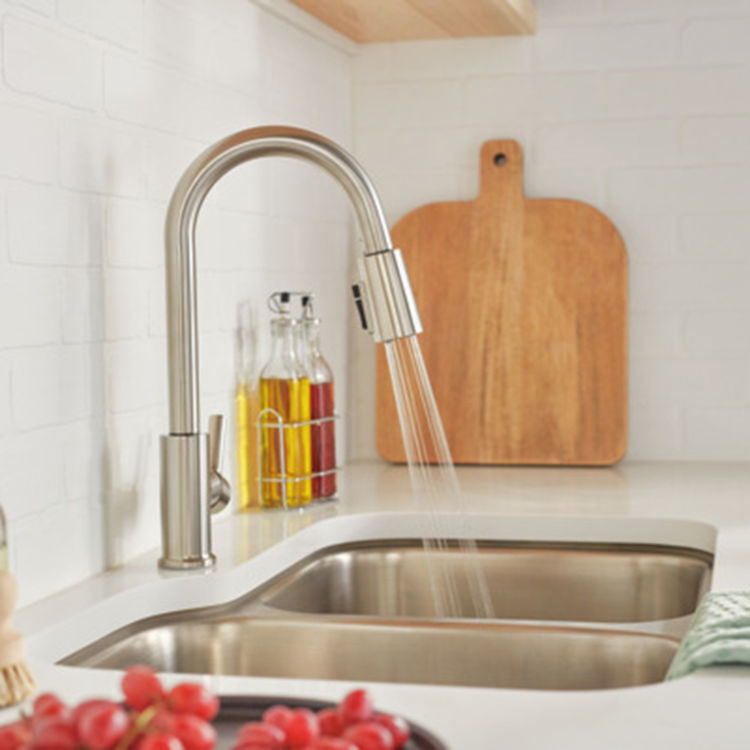Peerless Flute Single Handle Pull-Down Kitchen Faucet, 1 gpm, Stainless - P7912LF-SS-1.0