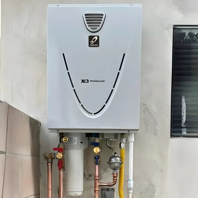 Takagi TK-340X3-NEH Natural Gas Tankless Water Heater w/ X3 Scale Prevention, Outdoor, 8 GPM
