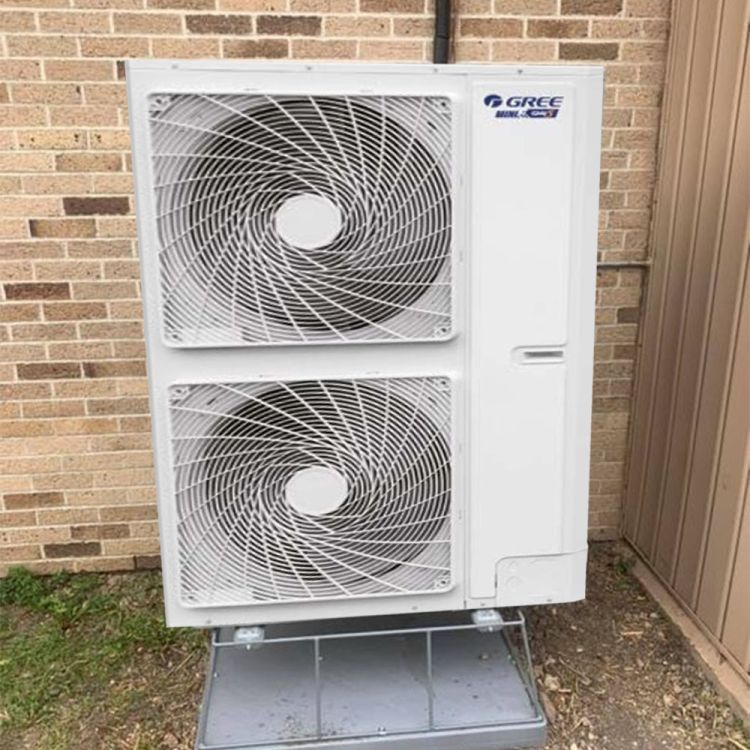  GREE GMV5 Mini Series Mini Horizontal Ultra Heating with 48,000 BTU Cooling Capacity and 58,000 BTU - GMV-48WL/B-T(U)