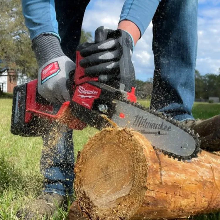 Milwaukee 8" M18 FUEL HATCHET Brushless Pruning Saw (Tool-Only) - 3004-20