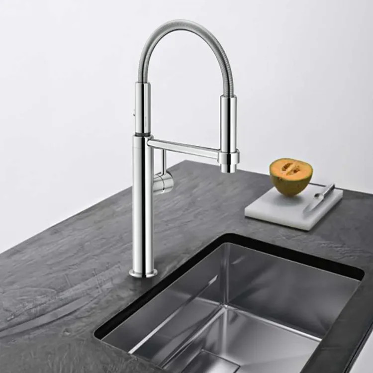 Franke Pescara Single Handle Semi-Pro Kitchen Sink Faucet, Lever Handle, 1.75 GPM, Magnetic Docking, ECO Cartridge, Polished Chrome - PES-360-CHR