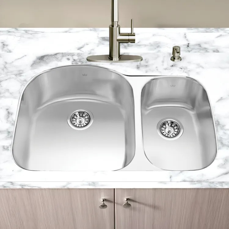 Franke Steel Queen 32" x 21" Undermount Double-Bowl Kitchen Sink, 60/40 Split, Stainless Steel - QCU2031R-9N