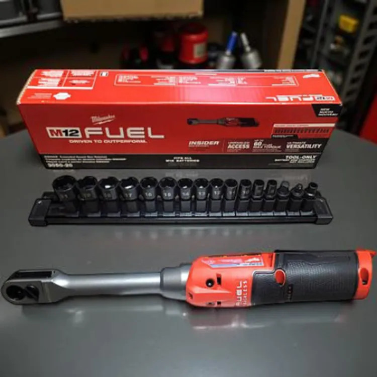 Milwaukee 13-Pc M12 FUEL INSIDER 12V 1/4" - 3/8" Extended Reach Box Ratchet with (3) Adapters - 3050-20 