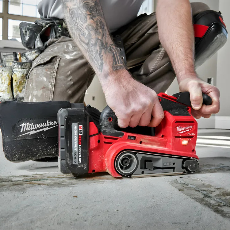 Milwaukee M18 FUEL 3"x18" Belt Sander - 2832-20