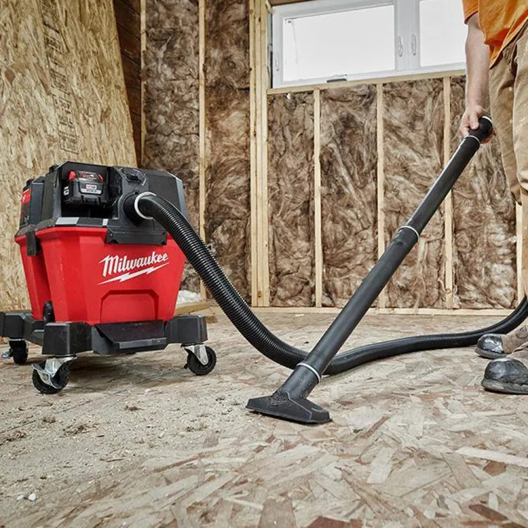 Milwaukee M18 FUEL 6 Gallon Wet/Dry Vacuum - 0910-20